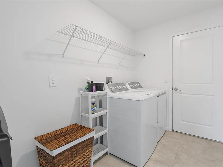 1011 John Jacob Rd — Photo 13