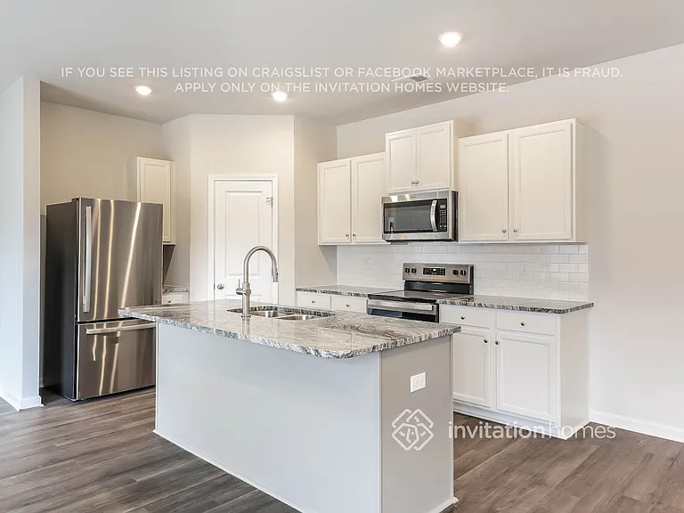 3968 Zepelin Way — Photo 8