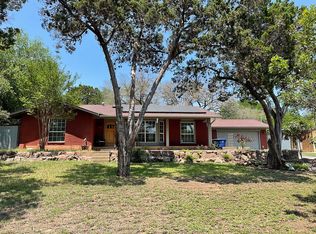 7843 Wild Eagle Rd, San Antonio, TX 78255