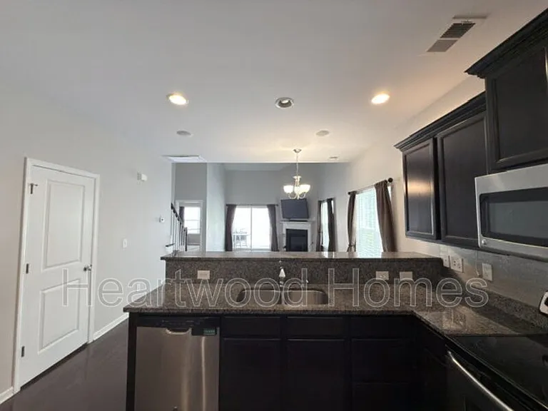 205 Canal Place Dr — Photo 11