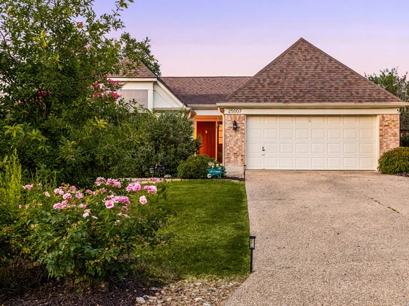 25007 SUMMIT HOLW, San Antonio, TX 78258
