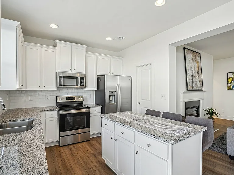 12-web-or-mls-2021 Old Covington Hwy SE 228-2305-012