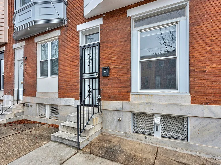 627 N Lakewood Ave — Photo 4