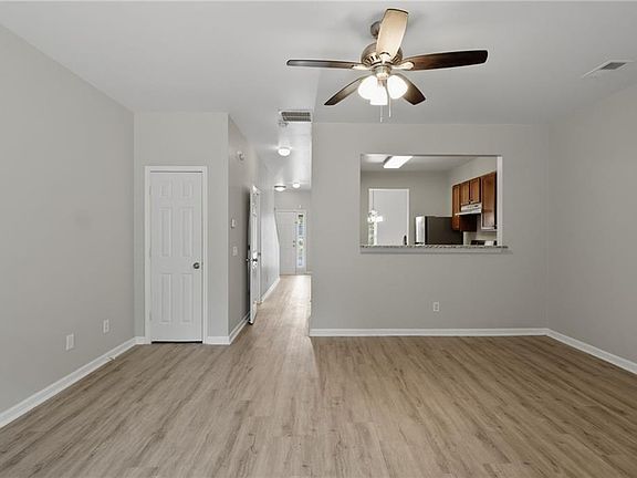 3rd image of 585 McWilliams Rd SE Unit 2702