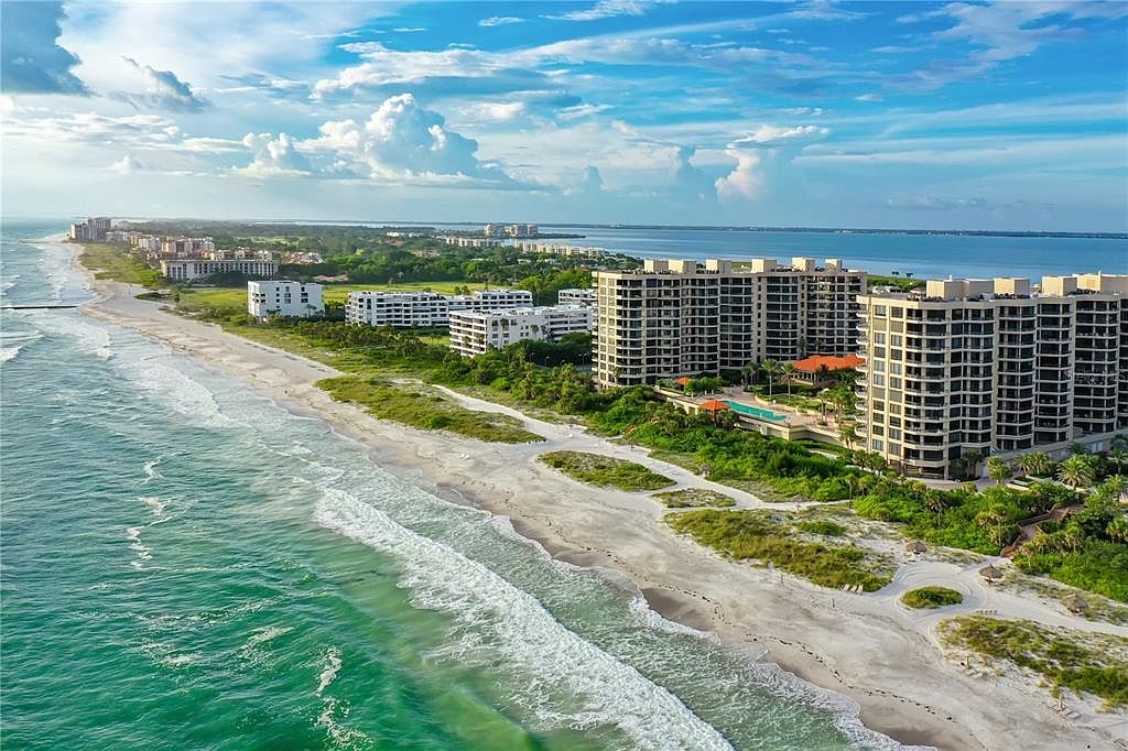 1281 Gulf Of Mexico Dr UNIT 906, Longboat Key, FL 34228