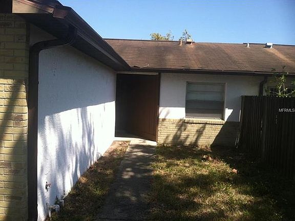 2nd image of 1301 Candlewyck Dr