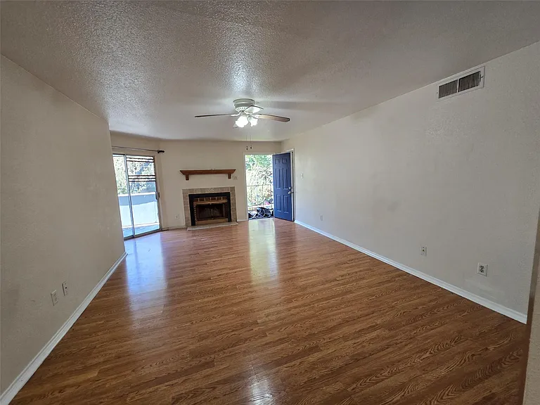9797 Leawood Blvd #104 — Photo 3