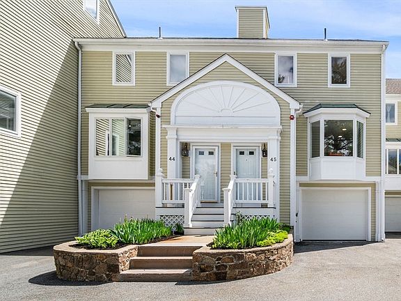 2nd image of 45 Abington Rd #45