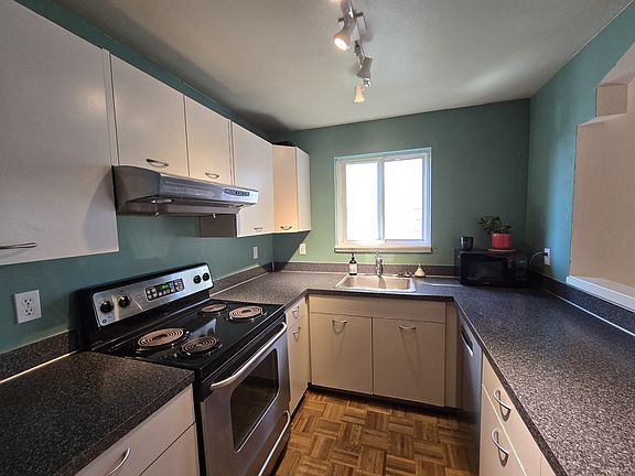 4th image of 112 25th Ave E #202-1