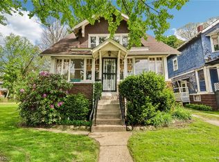 549 Parkdale Dr, Akron, OH 44307