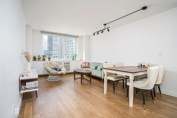 饂飩 ヤマサ 饂飩（うどん）気分 魚介豚骨まぜ麺 【ヤマサ醤油株式会社】