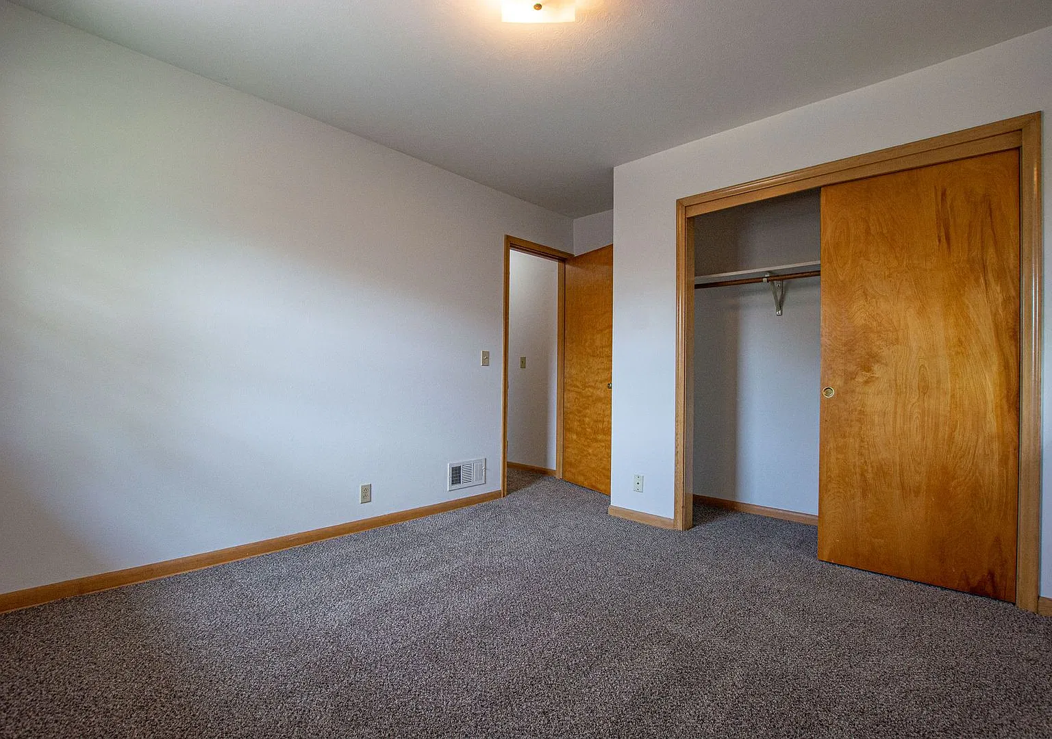 3328 South 82nd Avenue — Photo 3