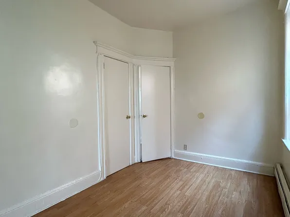 198 Delaware Avenue image 12 of 19