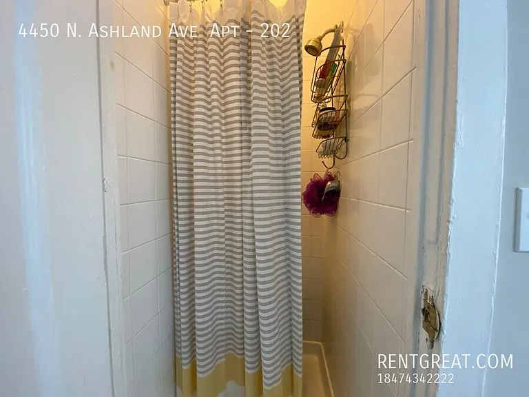 4450 N Ashland Ave #202 — Photo 21