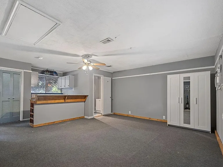 1600 Cindy Ct — Photo 22