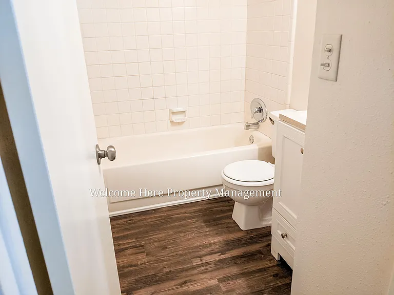 1565 Coombs Dr #1 — Photo 15