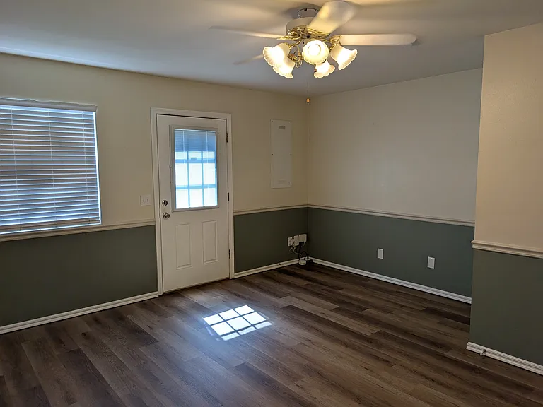 3003 E 4th Ave #14 — Photo 16