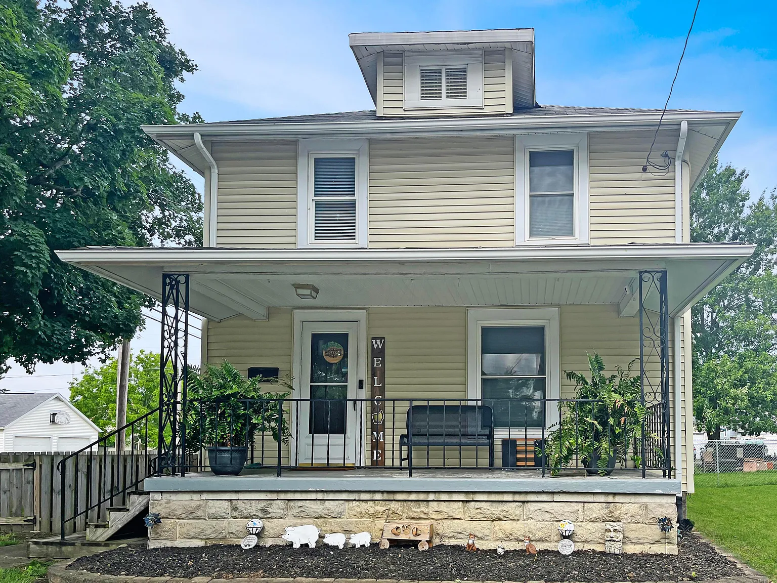 177 Chicago Ave photo 1