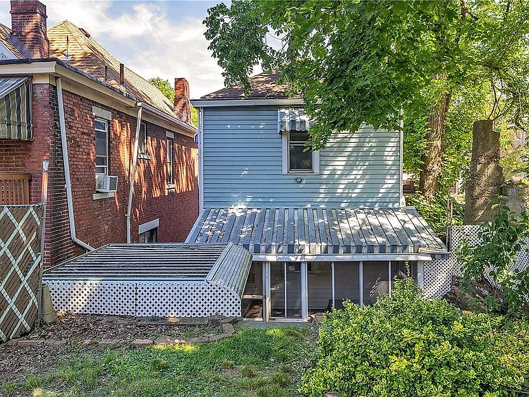 204 Johnston Ave — Photo 9
