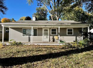 517 Mary Jane St, Lebanon, IL 62254