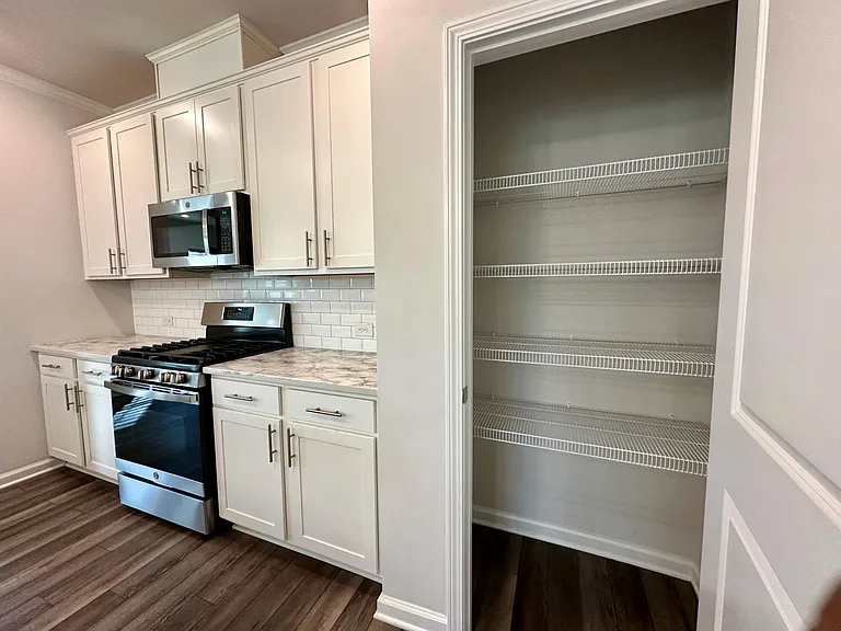 6608 Mezzo Ln — Photo 14
