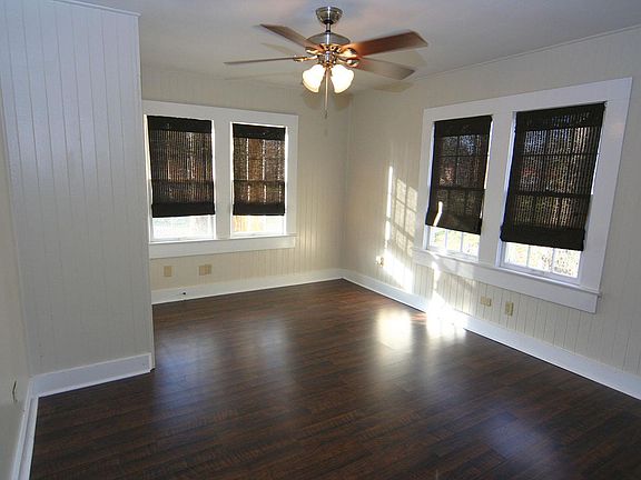 3rd image of 609 S 4th St