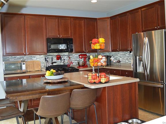 5th image of 19 Brighton Dr Unit 1701