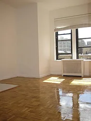 Rented by Moises Farhart, LREB