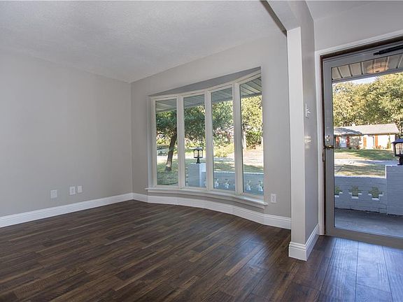 5th image of 3802 Hastings Dr