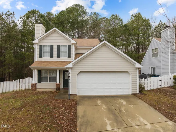 3824 Northlake Dr, Durham, NC 27703
