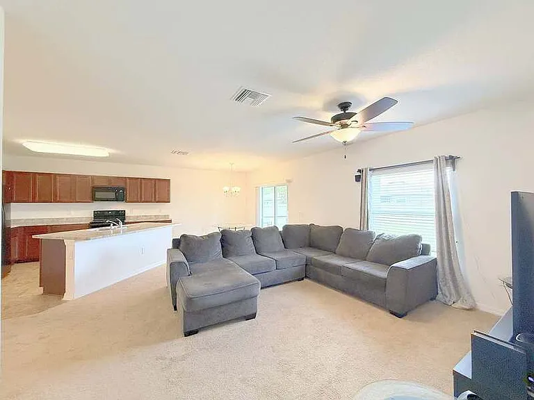18715 Alfaro Loop — Photo 11