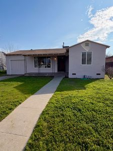 1605 W Fedora Ave, Fresno, CA, 93705