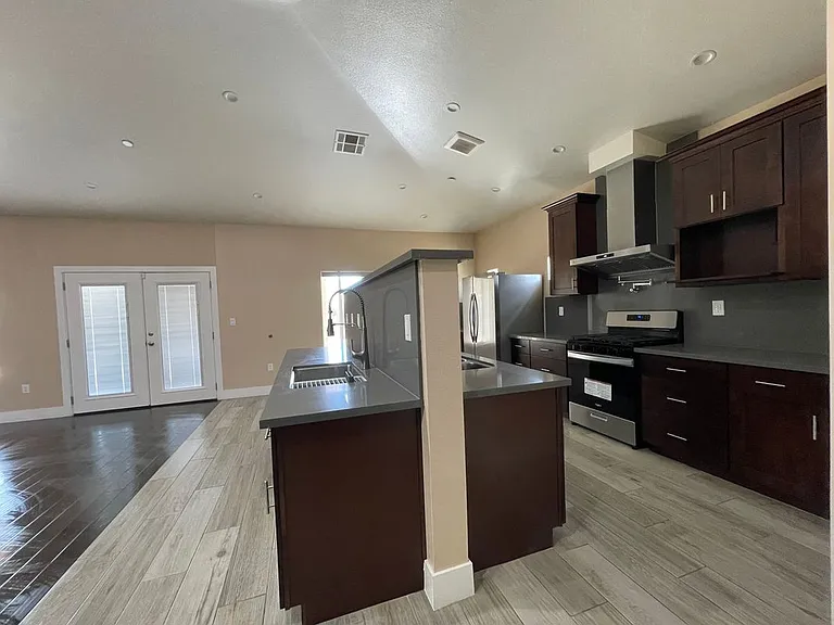 17515 Live Oak St #1 — Photo 5