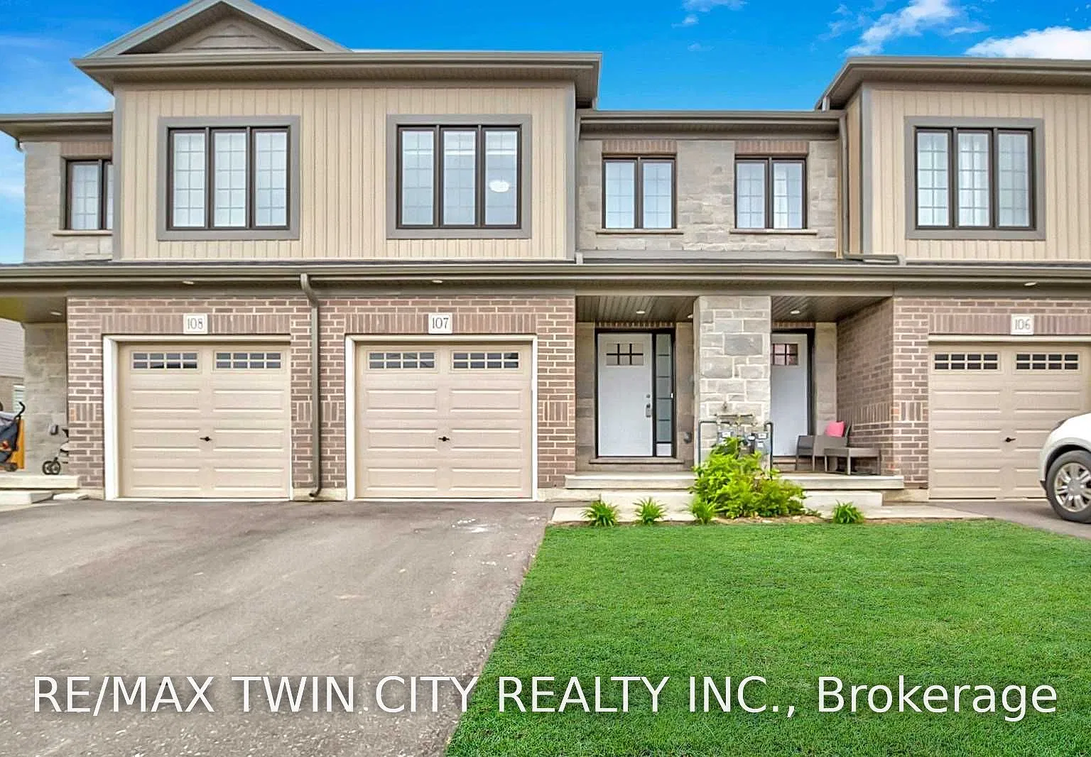 3 bed, $2,600 — Photo 1