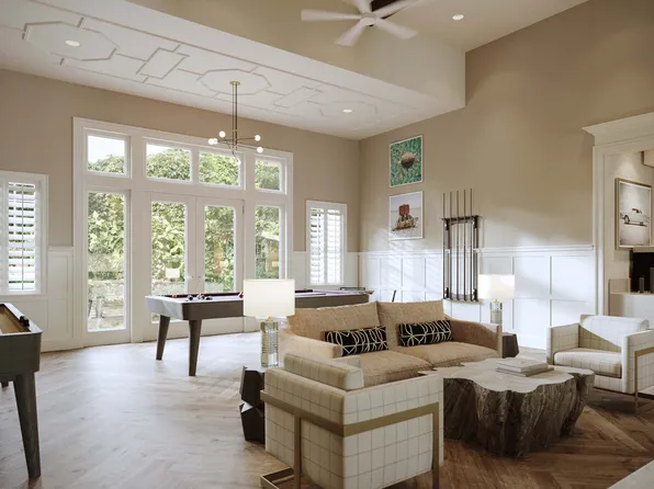 Sutton Landing at Commack