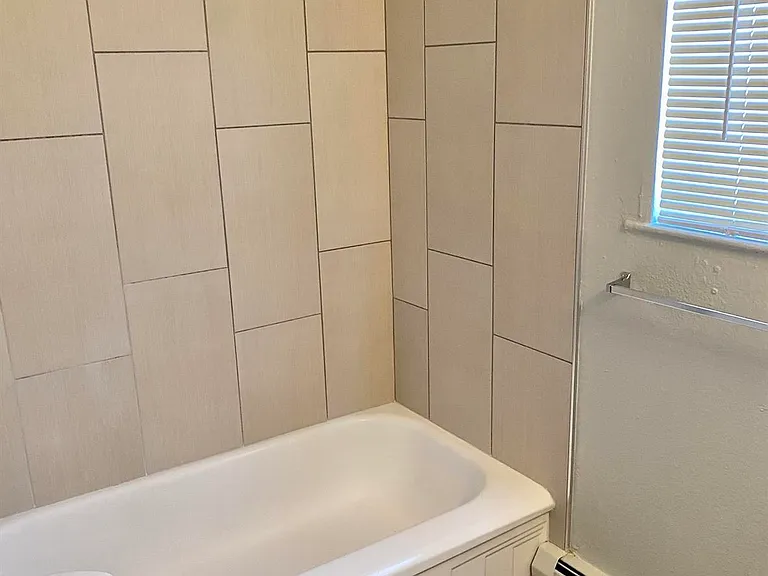 Stanley Flats — Photo 11