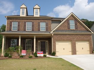 137 Manor Ln, Woodstock, GA 30188