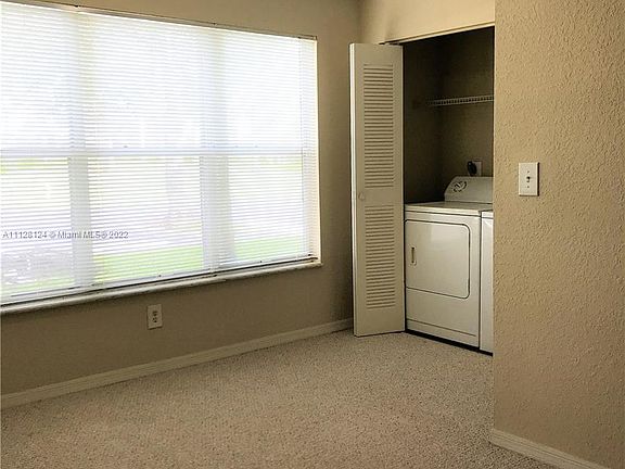 4th image of 417 Vista Isles Dr APT 2315