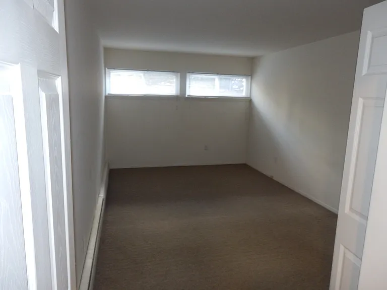 6 Putnam Ave — Photo 11