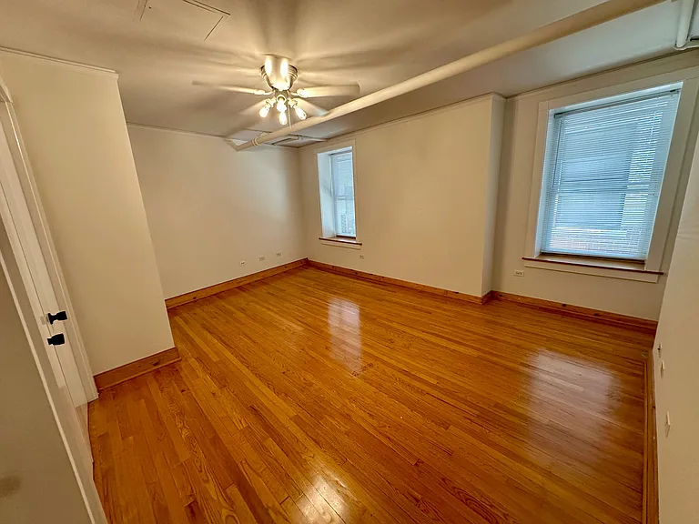 1020 W Ardmore Ave #GARDEN WEST — Photo 17