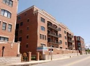 2811 N Bell Ave UNIT 206, Chicago, IL 60618