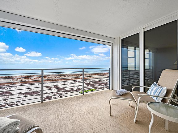 4th image of 900 Ocean Drive #202