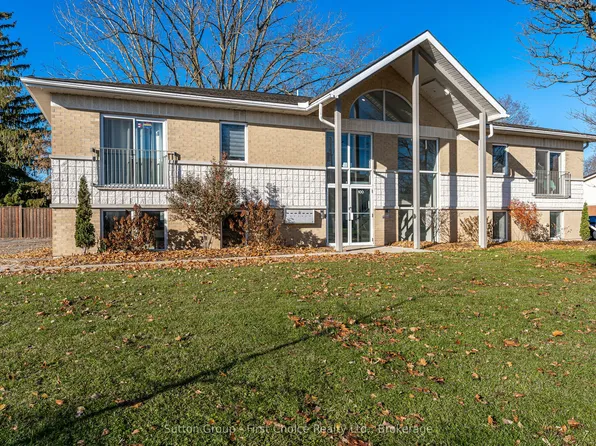 100 Gordon St #201, Stratford, ON N5A 7T8