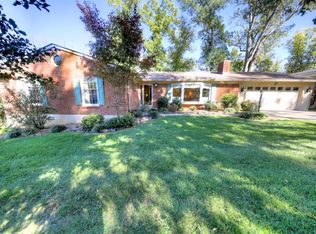 1207 Old Cannons Ln, Louisville, KY 40207
