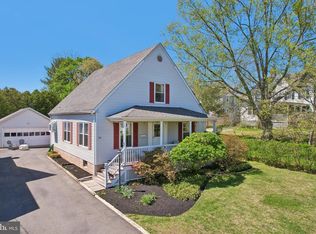 104 N Main St, Pennington, NJ 08534