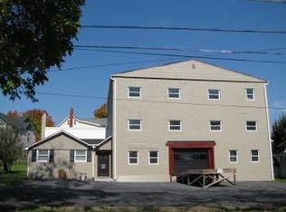 343 E Prospect St, Nazareth, PA 18064