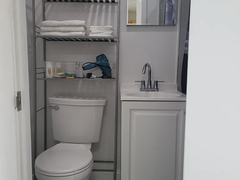 8934 Grand Canal Dr — Photo 7