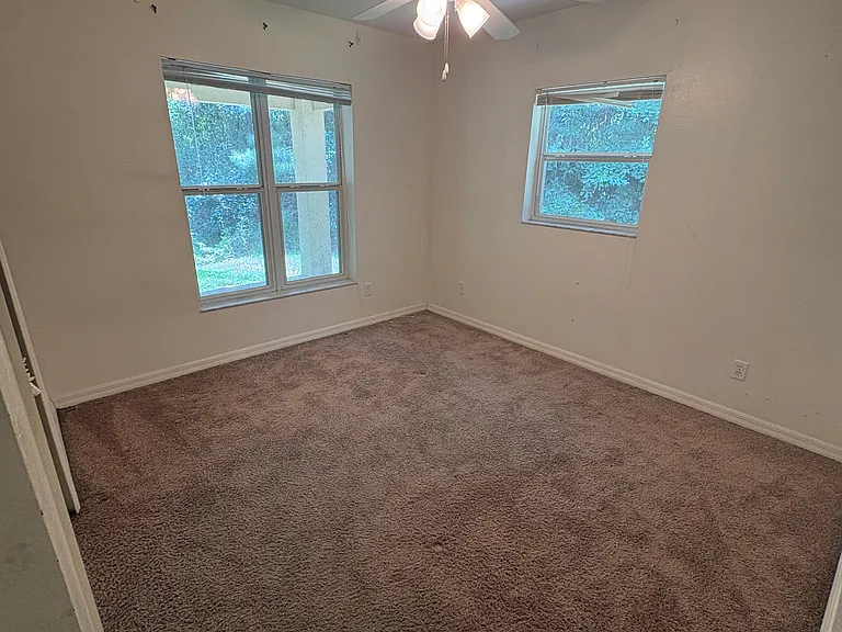 8905 Marina Ave — Photo 9