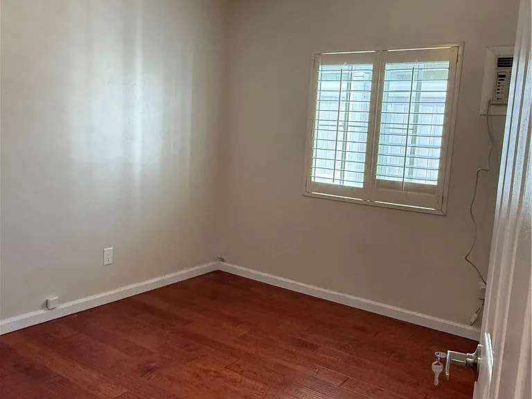 24139 Ravenna Ave — Photo 22
