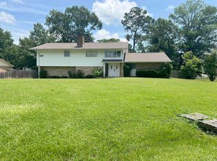 17 Hagan Dr, Pine Bluff, AR 71603